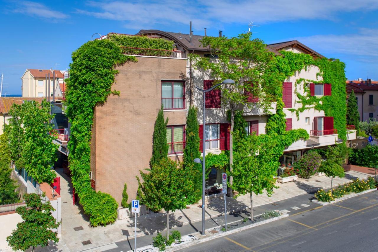 Corso Emanuele Apartments San Vincenzo Exteriér fotografie