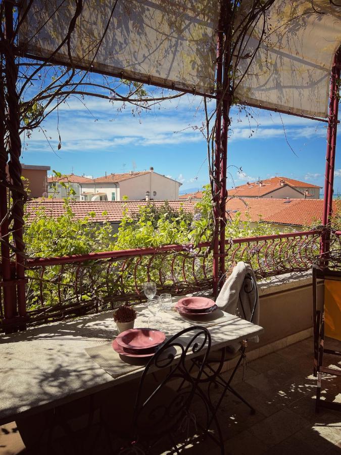Corso Emanuele Apartments San Vincenzo Exteriér fotografie